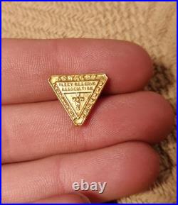 10k Yellow Gold USN/USMC Fleet Reserve Association screw on pin