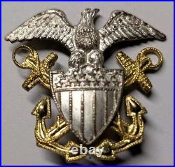 1920s 1930s US Navy Metal / Right Facing Officer Hat Badge For Flat Hat PB XB