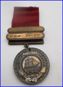 1932 United States Navy Good Conduct Medal Named USS R-17 New York CSC#