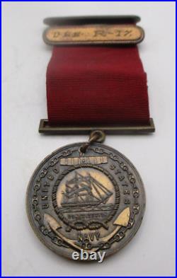 1932 United States Navy Good Conduct Medal Named USS R-17 New York CSC#