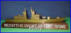 1975 US Navy Fast Frigate Solid Brass Capt's Desk Model, Plaque. COMCORT, Div 1