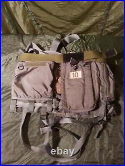 2 USN SV-2B Survival Vests and 1 LPU-21 C/P