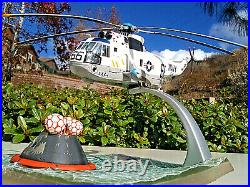 Corgi Sea King Helicopter USN 1969 Apollo 11 Recovery, Sea King & Apollo Capsule