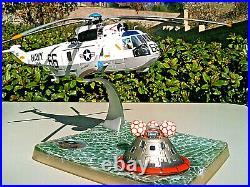 Corgi Sea King Helicopter USN 1969 Apollo 11 Recovery, Sea King & Apollo Capsule