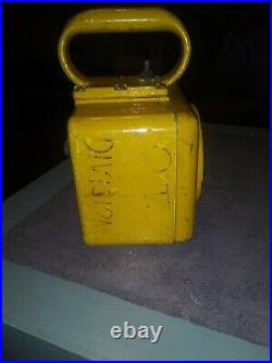 Genuine US Navy Portable Battle Lantern in Yellow Very Good Condition! Works