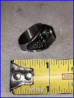 HANDSOME UNITED STATES NAVY HOSPITAL CORPS RING with BLUE SAPPHIRE Sz. 9