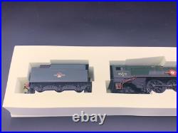 Hornby BR Merchant Navy Class United States Lines 35012 -Mint Condition