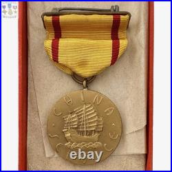 Lieut. Mathes U. S. Navy China Service Campaign Medal Wrap Brooch Titled Box Wwii