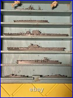 ORIGINAL RARE WORLD WAR II U. S. NAVY MINIATURE SHIP MODELS WithCASE and Great Shap
