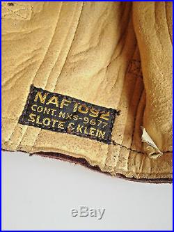 Original WW2 USN Navy Pilot Flight Leather Helmet NAF 1092 Slote & Klein