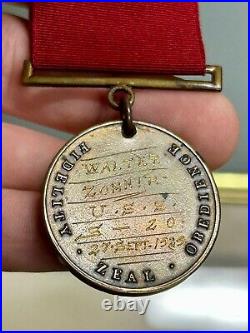 Rare 1929 US Navy Submarine Signed Named Medal With Original Photo