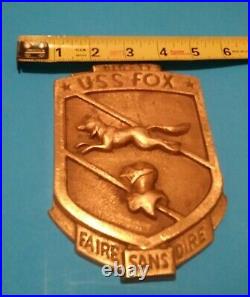 Rare-US Navy DLG-33 USS Fox Faire Sans Dire, (Brass) Insignia