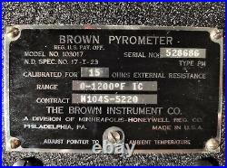 Rare Vintage US Navy Brown Pyrometer Model 103017 used in Balao Class Submarine