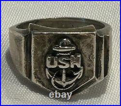 Sterling Silver USN Navy Ring WWII World War 2 USA Military Shield