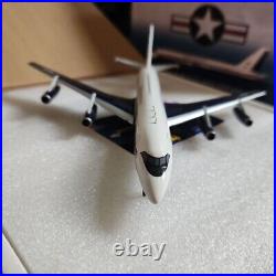 UNITED STATES NAVY ConvairUC-880 161572 1/200 Scale Figure Plane Toy Excellent