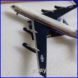 UNITED STATES NAVY ConvairUC-880 161572 1/200 Scale Figure Plane Toy Excellent