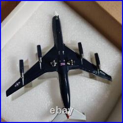 UNITED STATES NAVY ConvairUC-880 161572 1/200 Scale Figure Plane Toy Excellent