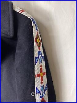US Navy Pea Coat Kersey Blue Wool DSA-1-8223 34R 1960s Beadwork Native American