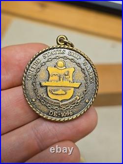 USS Valdez DE-1096 Navy Commissioning Medal & Clip Navy CPO Estate RARE SET