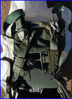 Vietnam War Era USN Pilot & Crew Complete Seat Pack Parachute With SP-2 Seat Kit