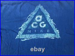 Vintage 90s Nike ACG t-shirt. Made in USA. Navy blue, large