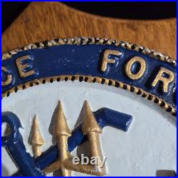 Vintage Navy Cast Metal Wood Plaque Wall Hang US Atlantic Fleet Service Force 8