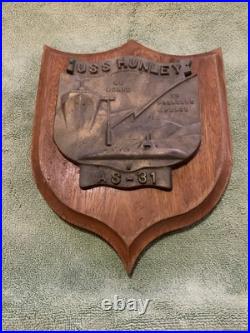 Vintage U. S. Navy USS HUNLEY. AS-31 Brass / Wood Wall Hanging Plaque
