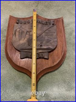 Vintage U. S. Navy USS HUNLEY. AS-31 Brass / Wood Wall Hanging Plaque