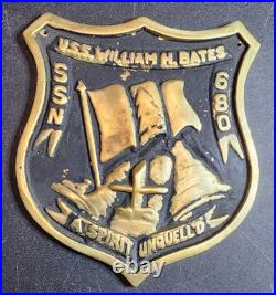 Vintage US NAVY SUBMARINE Brass Plaque USS WILLIAM H BATES SSN 680
