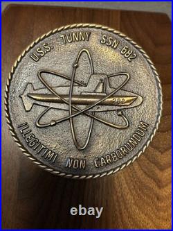Vintage USS Tunny SSN682 Military Plaque Medallion Fast Attack Navy Submarine