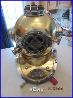 Vintage bScuba Divers Diving Helmet U. S Navy Mark V Deep Sea Marine Divers Decor