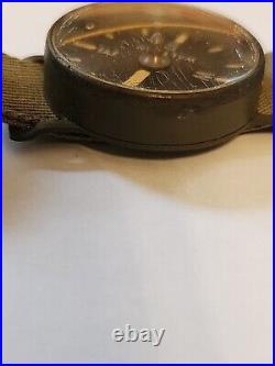 WW2 Waltham Watch Co US Navy USN Military Wrist Compass R88-C-890 w Original Box